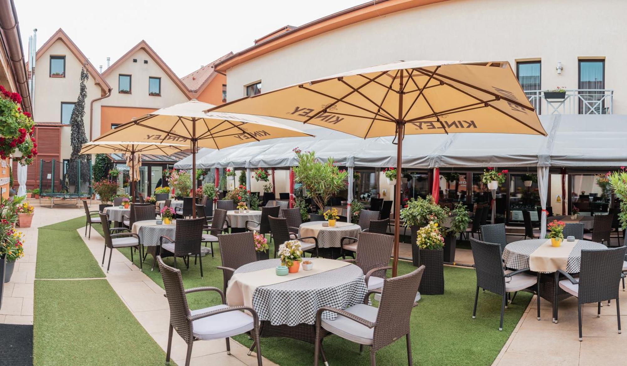 Boutique Hotel Hviezdoslav Кежмарок Экстерьер фото