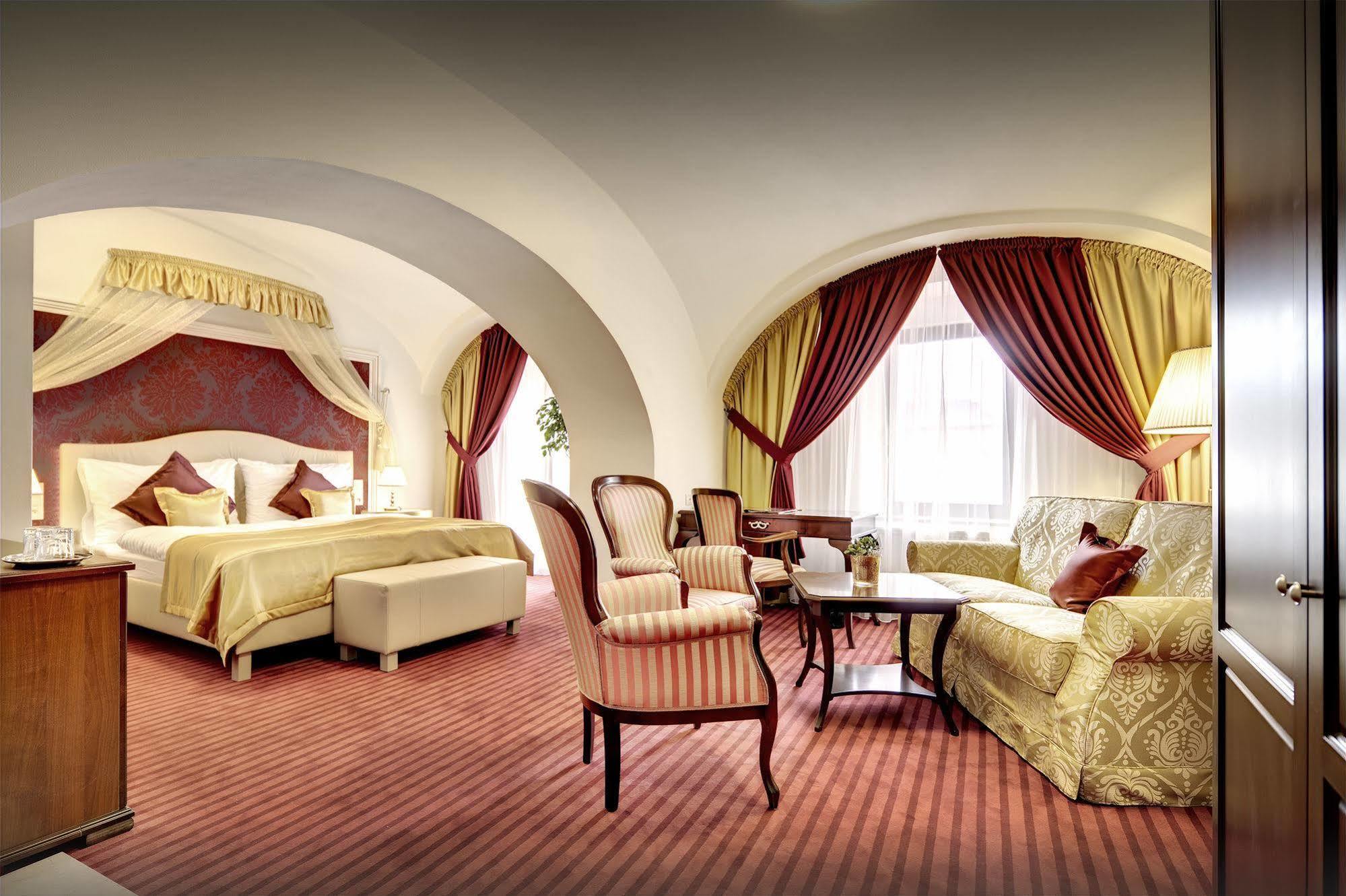 Boutique Hotel Hviezdoslav Кежмарок Экстерьер фото