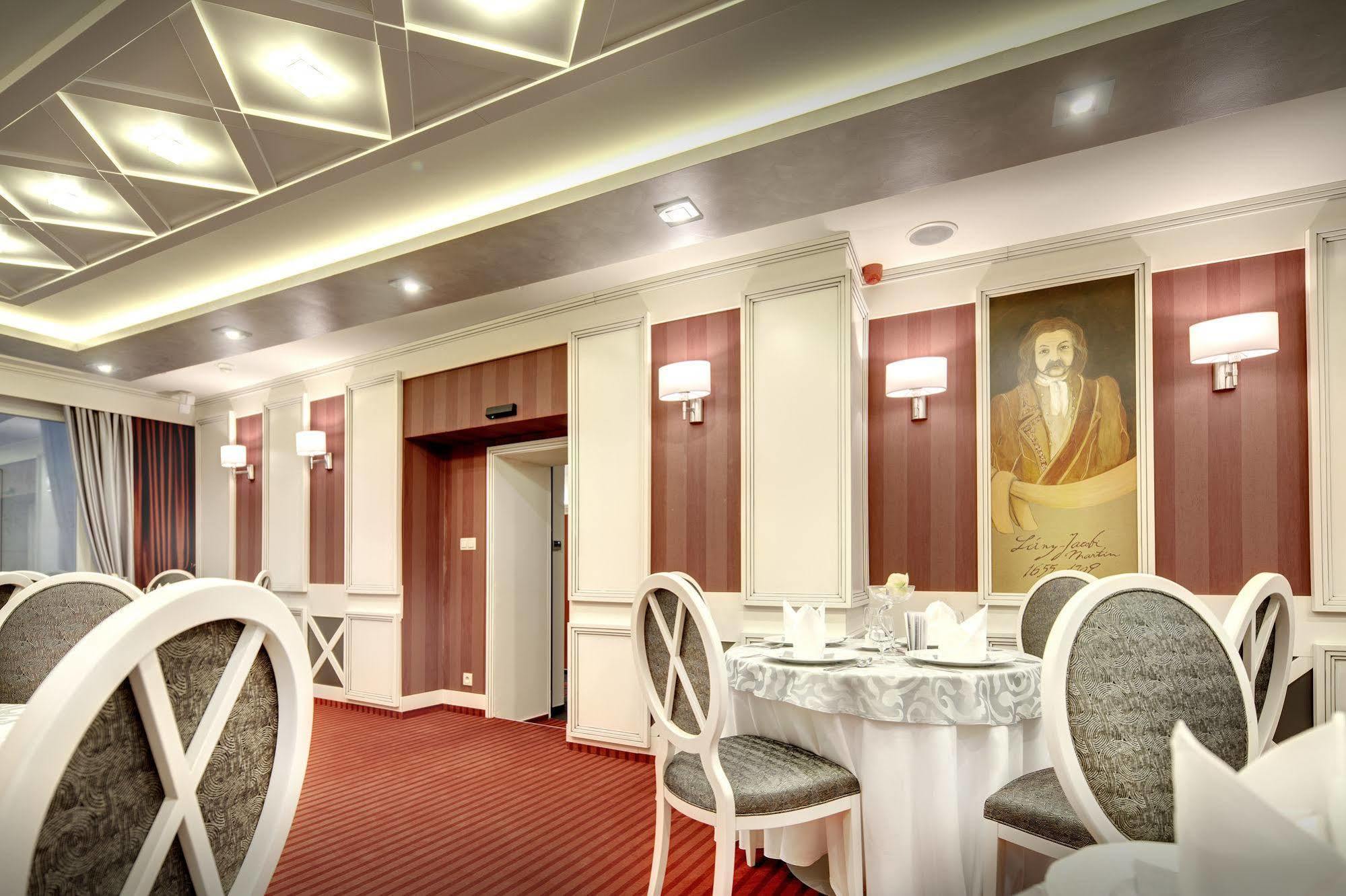 Boutique Hotel Hviezdoslav Кежмарок Экстерьер фото