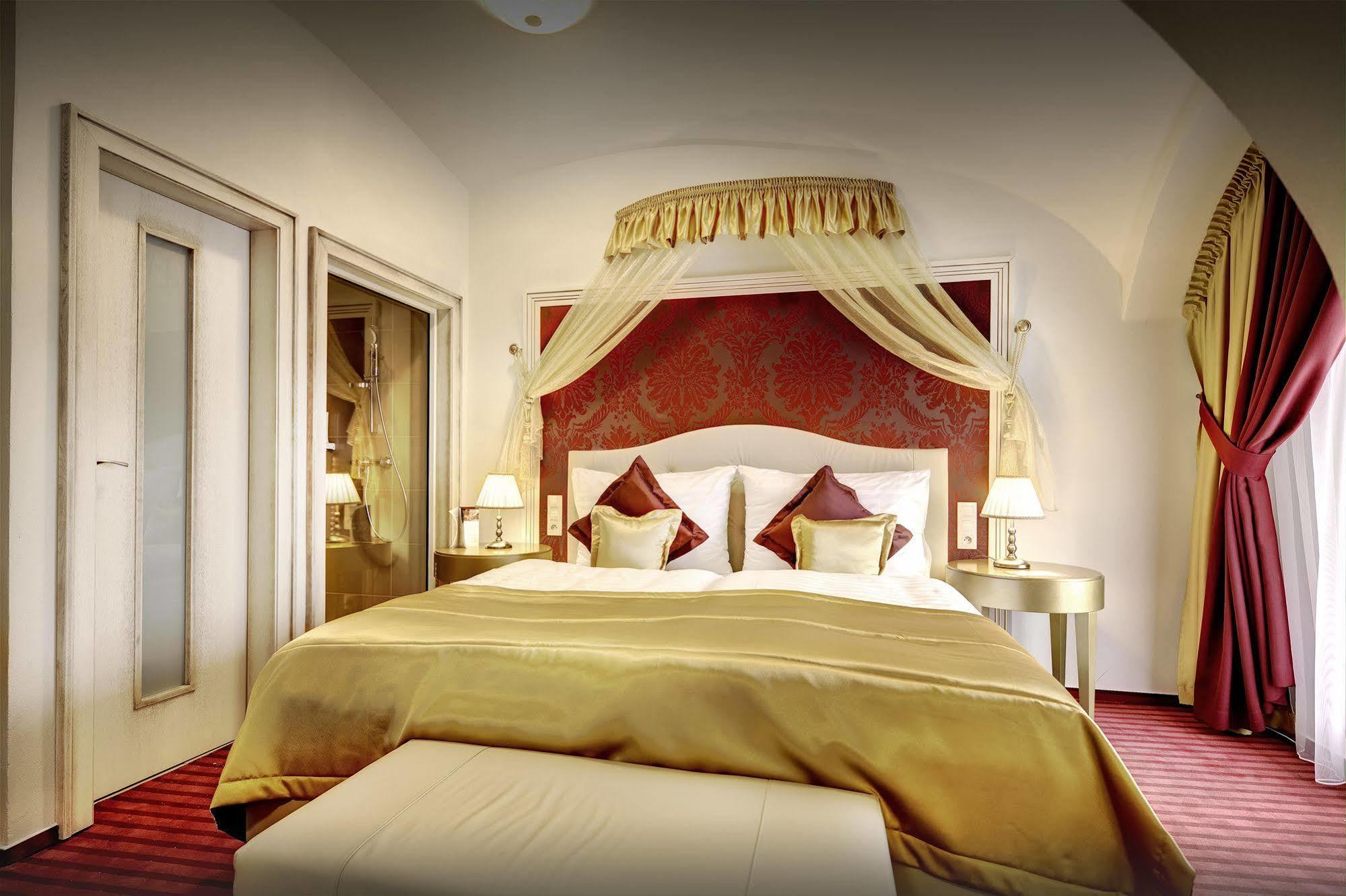 Boutique Hotel Hviezdoslav Кежмарок Экстерьер фото