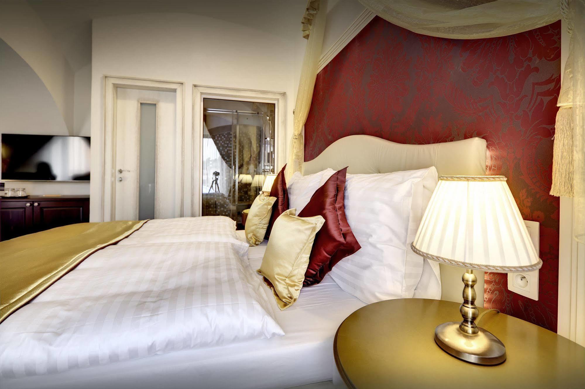 Boutique Hotel Hviezdoslav Кежмарок Экстерьер фото